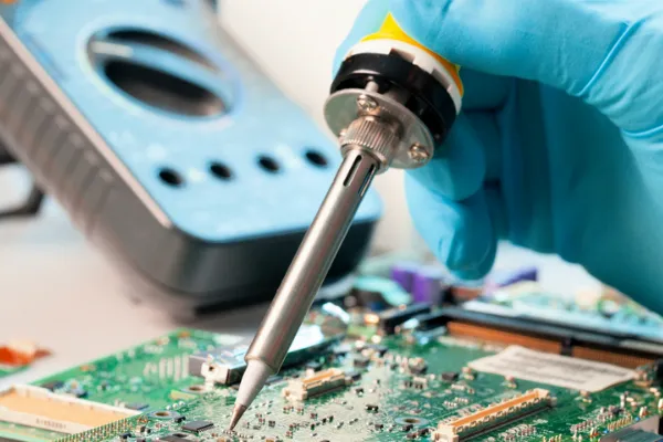 Elektronik Tamir Kursu foto: Elektronik Tamir Kursu